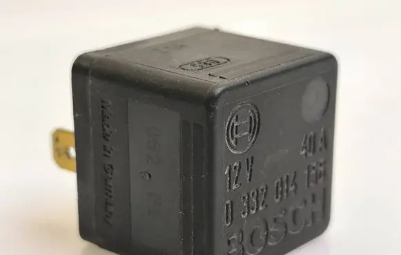Audi A6 S6 C5 4B Other relay 12V40A 0332014156