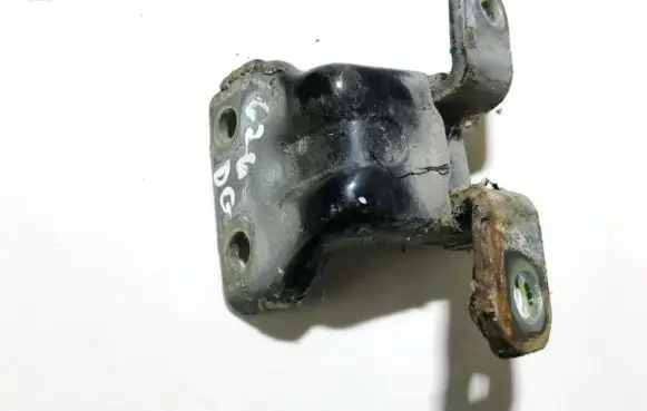 Mazda 626 Rear door lower hinge