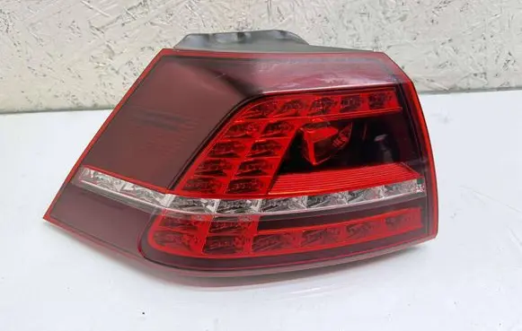 Volkswagen Golf VII Rear/tail lights 5G0945207