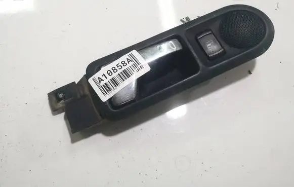 Volkswagen PASSAT B5 Rear door interior handle 3B0839114