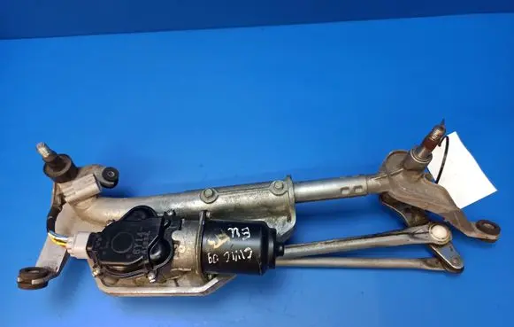 Honda Civic Front wiper linkage and motor 6Y14A1834