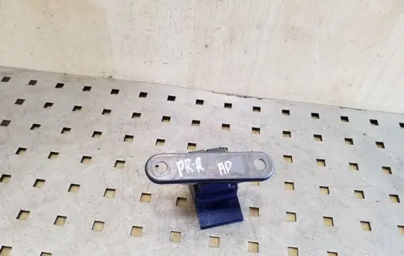 BMW 5 F10 F11 Front door lower hinge 7199576