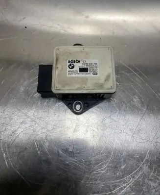 BMW 5 E60 E61 ESP acceleration yaw rate sensor 6779913