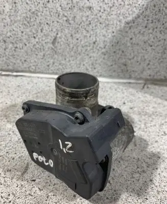 Volkswagen Polo III 6N 6N2 6NF Throttle valve 03D133062E