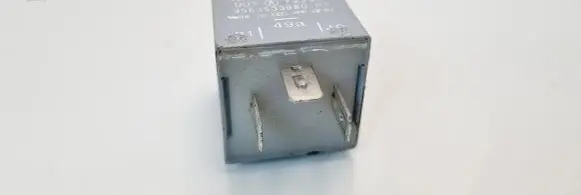 Peugeot 106 Other relay 9563533980