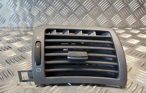 Peugeot 407 Dashboard side air vent grill/cover trim 9644589377