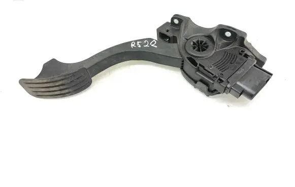 Ford Mondeo MK IV Accelerator throttle pedal 6G929F836RD 6PV01083414 C95YE04