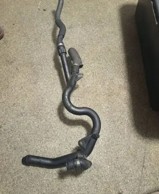 BMW 5 E39 Engine coolant pipe/hose 7780001