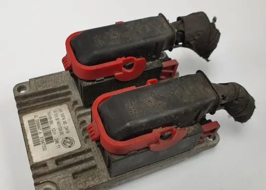 Fiat 500 Engine control unit/module ECU 51847332