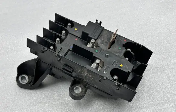 Mercedes-Benz S W222 Fuse box set A2225402350