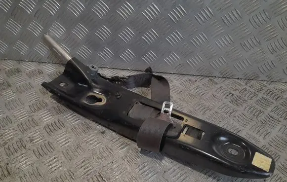 Volvo XC90 Front seatbelt 8619630