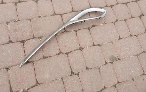 Opel Astra K Other front door trim element 39068926