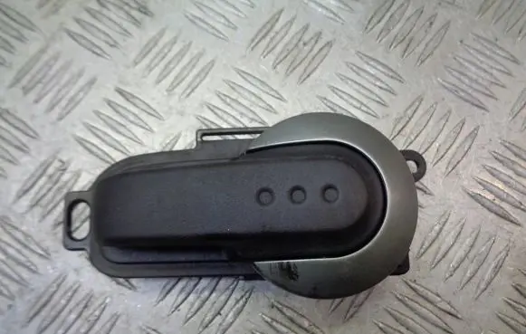 Nissan Micra Front door interior handle 5010800006