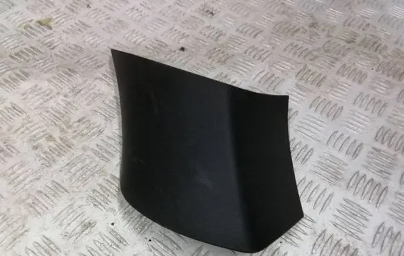 Peugeot 308 (D)pillar trim (top) 9800073777 MP6921
