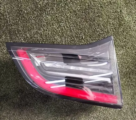 Tesla Model Y Tailgate rear/tail lights 150208800B
