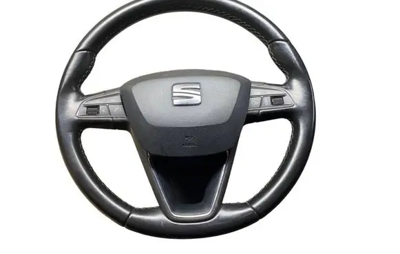 Seat Ibiza IV (6J,6P) Steering wheel 5F0419091L 5F0880201H
