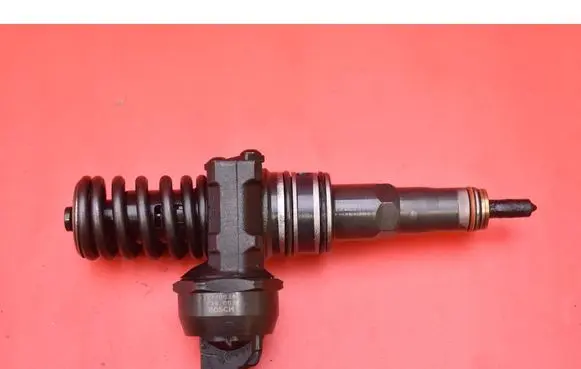Volkswagen Sharan Fuel injector 038130073AK
