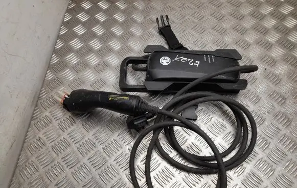 MG ZS Electric car charging cable 10905741