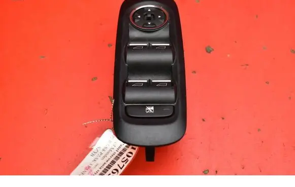 Ford Mondeo MK IV Electric window control switch 7S7T14A132AB