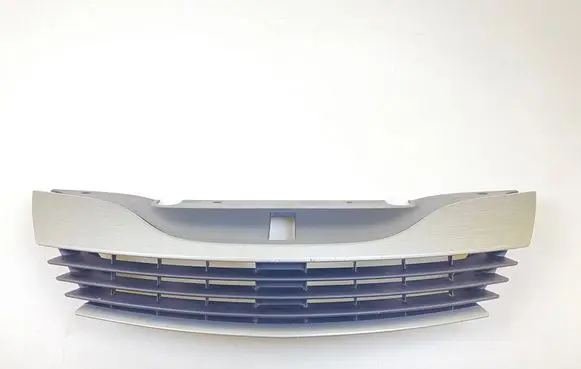 Renault Laguna II Front grill 8200012581