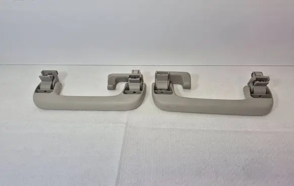 Audi Q5 SQ5 Rear interior roof grab handle 8R0857608D 8R0857607J