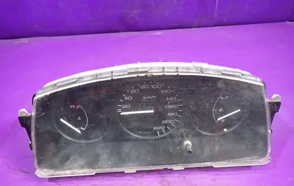 Honda Civic Speedometer (instrument cluster) HR0144012