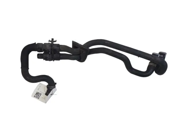 Volvo V70 Engine coolant pipe/hose