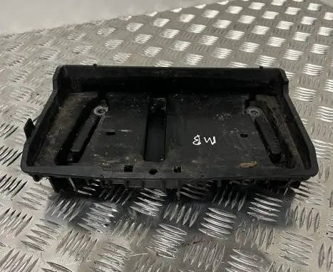 Mercedes-Benz C W205 Battery tray A2056200118 PPGF5004 C0SBA0Z