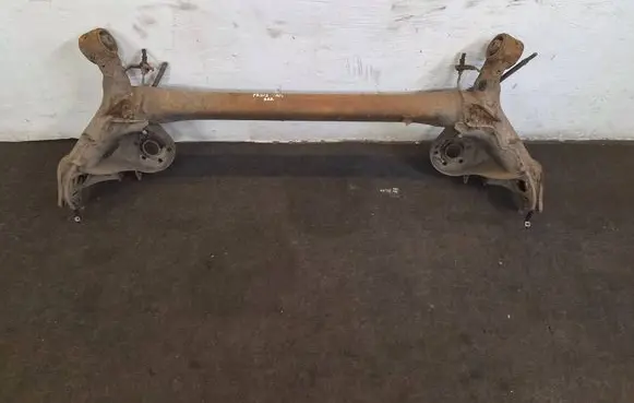 Toyota Prius (XW30) Rear axle beam 