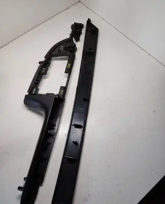 Seat Leon (1P) Front door trim bar 1P0867197 156023092