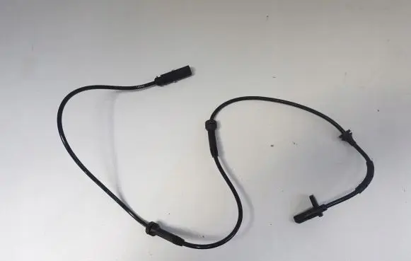 BMW X3 F25 ABS brake wheel speed sensor 6869292