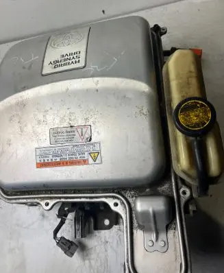 Toyota Prius (NHW20) Voltage converter inverter G920047121