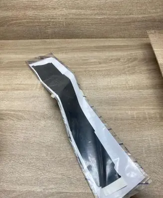 Hyundai Sonata Front door window/glass frame 8636938001