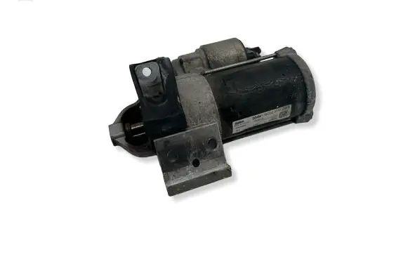 BMW 3 F30 F35 F31 Starter motor 8685988