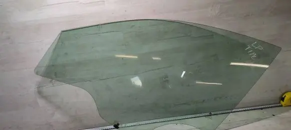 Fiat Tipo Front door window glass four-door 43R004026 DOT76M400AS2