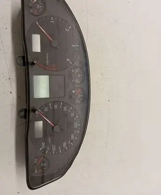 Audi A6 S6 C5 4B Speedometer (instrument cluster) 4B0920900C