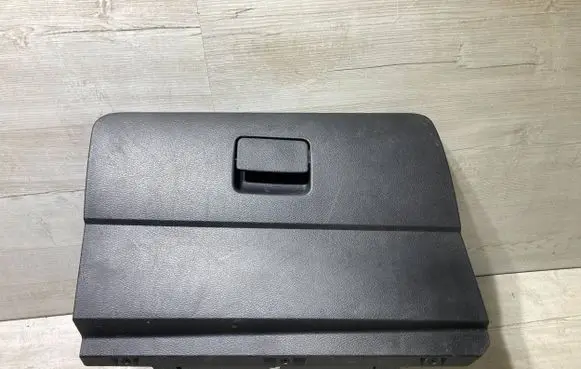 Nissan Micra K14 Glove box 685105FA1A