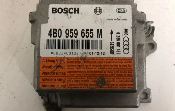 Audi A6 S6 C5 4B Airbag control unit/module 4B0959655M 0285001432