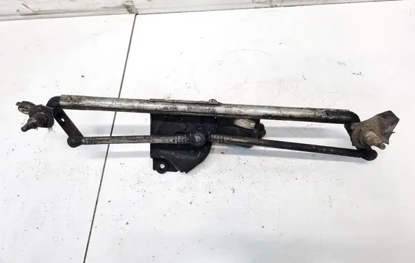 Opel Tigra A Front wiper linkage and motor