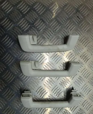 Ford Turneo Courier A set of handles for the ceiling 