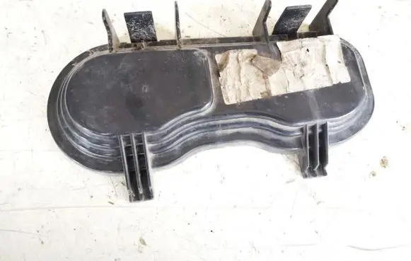 Renault Laguna I Headlight/headlamp dust cover