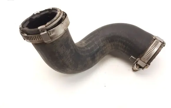 Audi A4 S4 B7 8E 8H Intercooler hose/pipe 8E0145790G