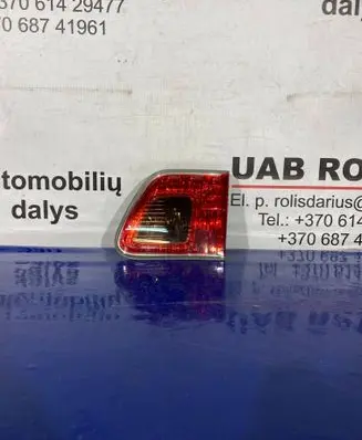 Toyota Avensis T270 Tailgate rear/tail lights 8158005110 08052
