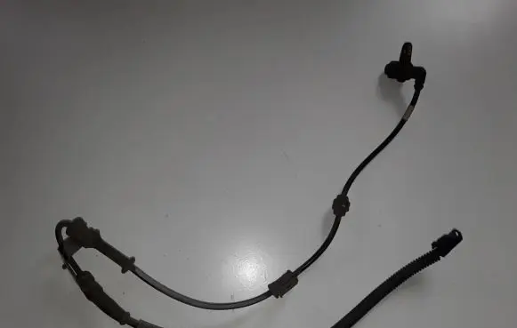KIA Rio ABS brake wheel speed sensor 59810-1W000
