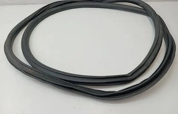 Mercedes-Benz GLE W167 Front door rubber seal A1676971800