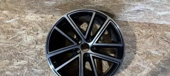 Audi A5 R19 alloy rim 8B3601025BB K985916