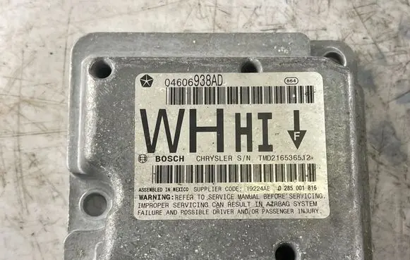 Jeep Grand Cherokee (WK) Airbag control unit/module 04606938ad 0285001816
