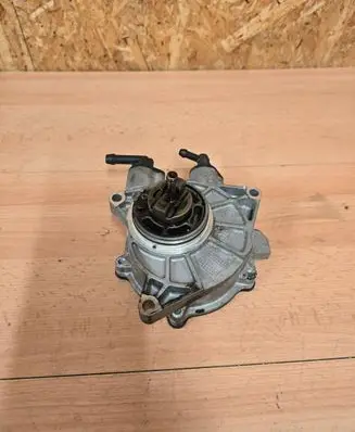 Vacuum pump