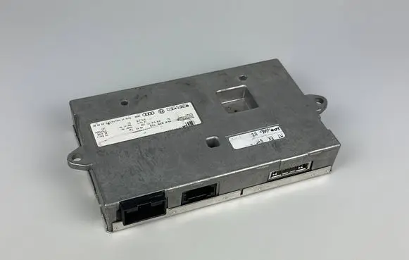 Audi A6 S6 C6 4F MMI control unit 4E0035729 4F0910731
