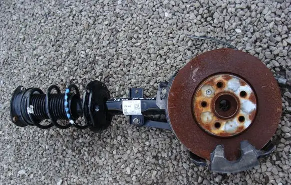 Volkswagen Taigo Front wheel hub spindle knuckle